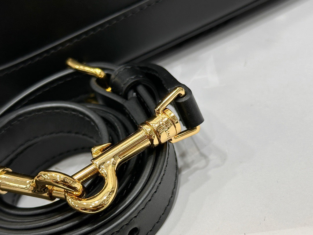 셀린느 베니티백