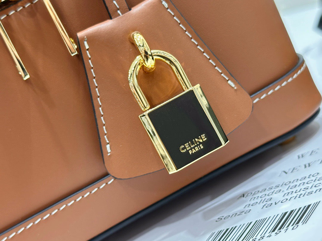 셀린느 베니티백