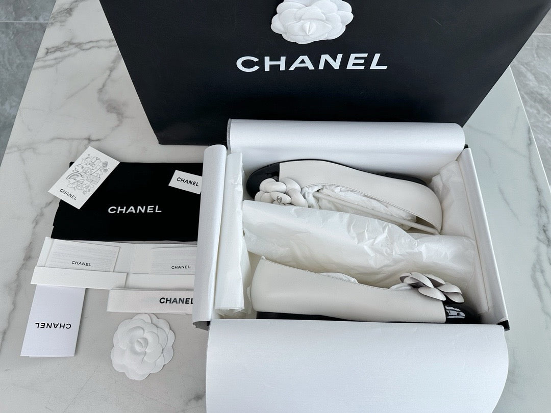 샤넬 까멜리아 발레리나 플랫