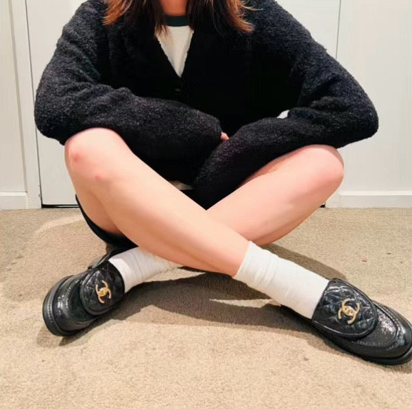 샤넬 CC 로고 턴락 퀄팅 에나멜 로퍼
