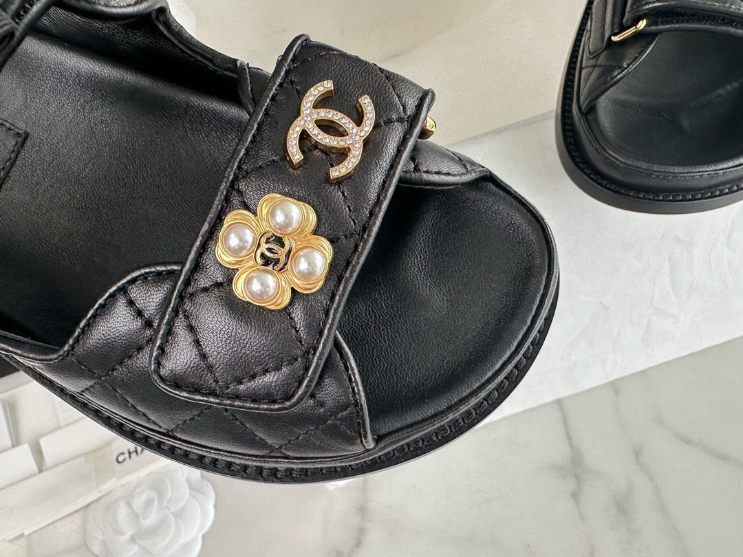 샤넬 진주 리본 벨크로 샌들