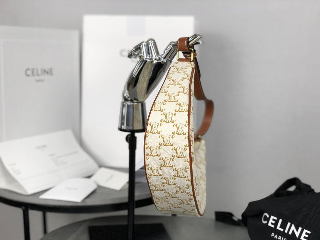 셀린느 아바 숄더백 캔버스