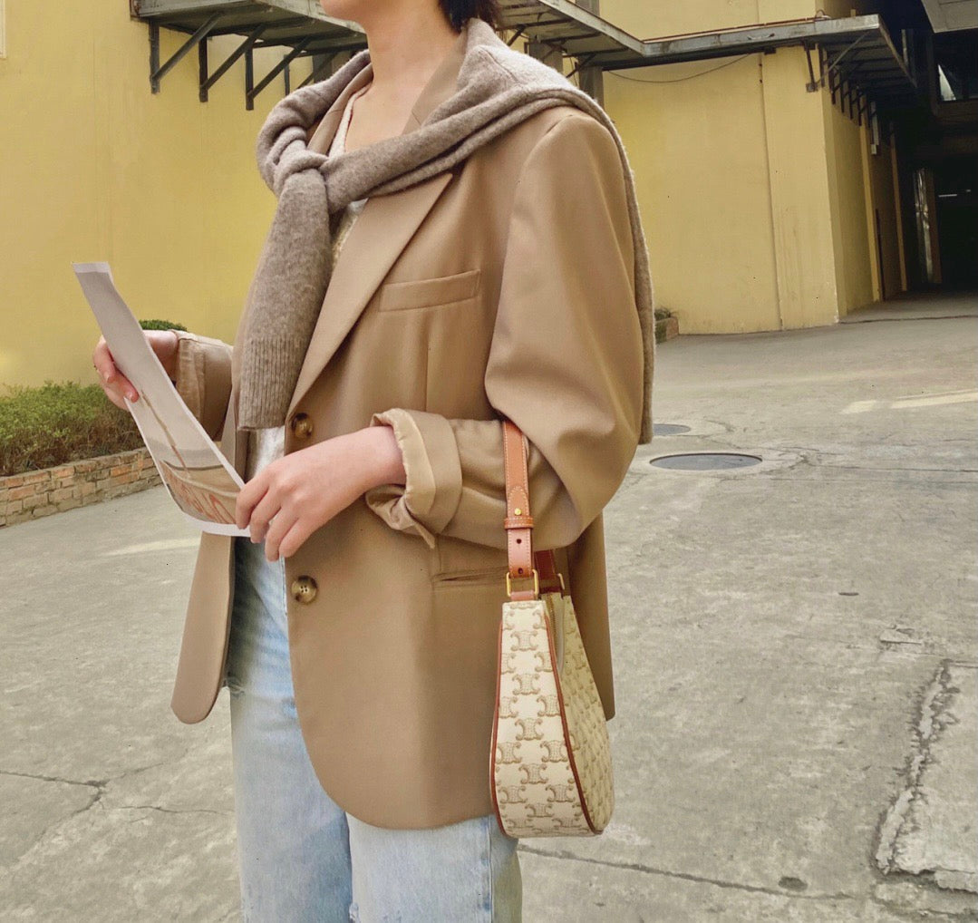 셀린느 아바 숄더백 캔버스