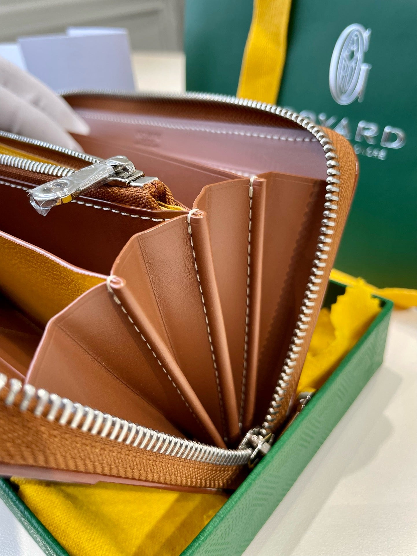 고야드 마티뇽 장지갑