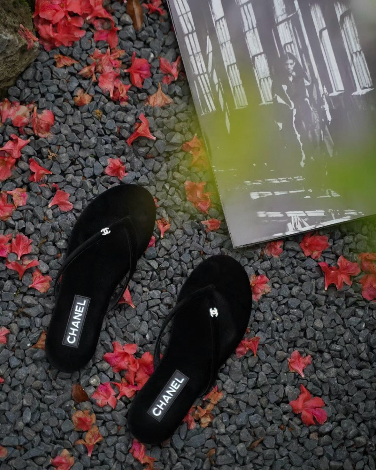 샤넬 CC 로고 벨벳 플립플랍