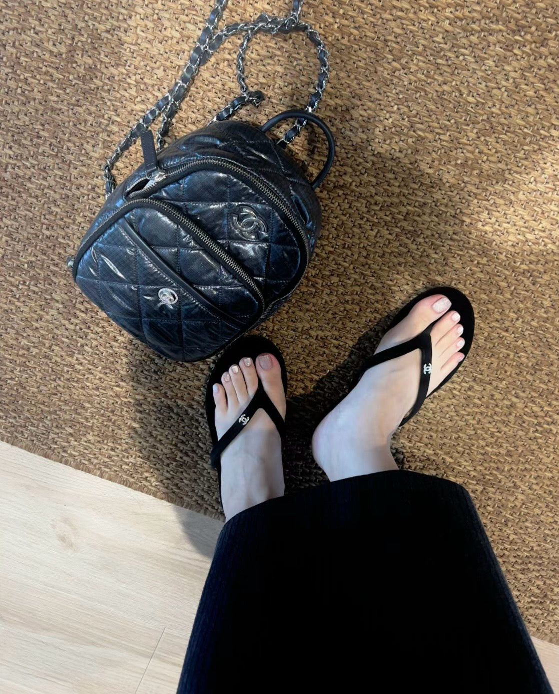 샤넬 CC 로고 벨벳 플립플랍