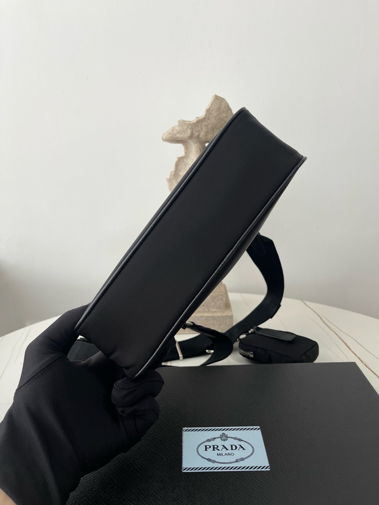프라다 테수토 체인 호보백