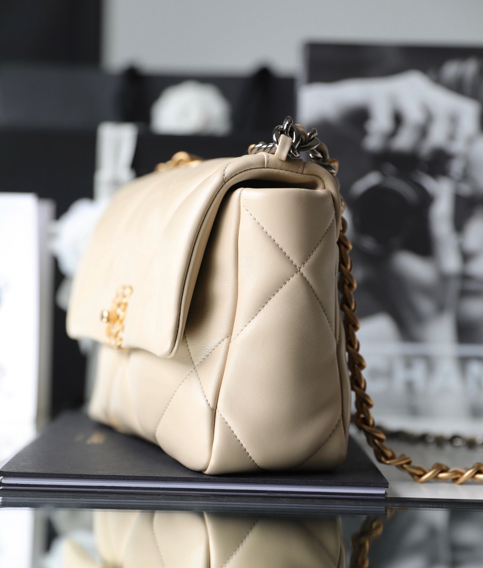 샤넬 19백 미디움