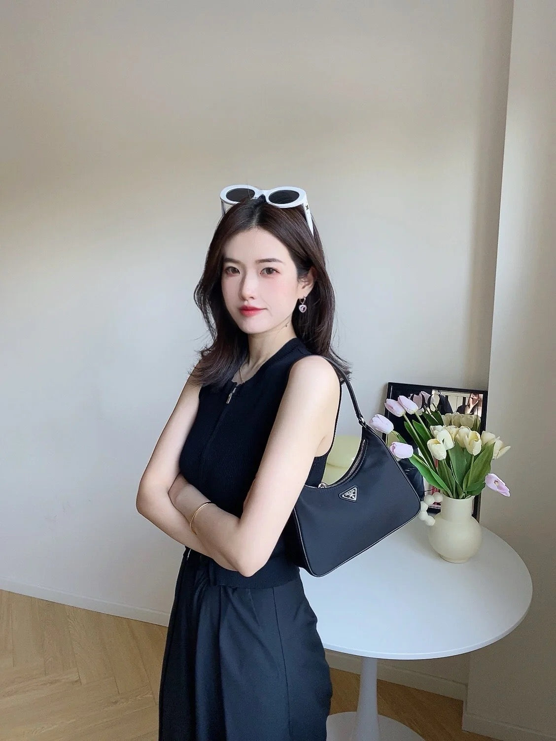 프라다 리에디션 리나일론 호보백 사피아노 핸들