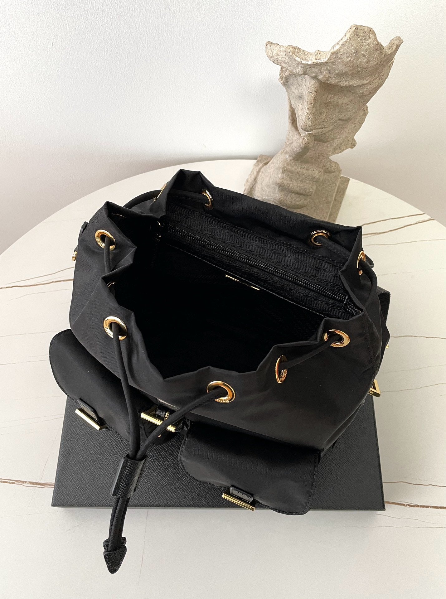 프라다 리나일론 백팩 스몰 금장