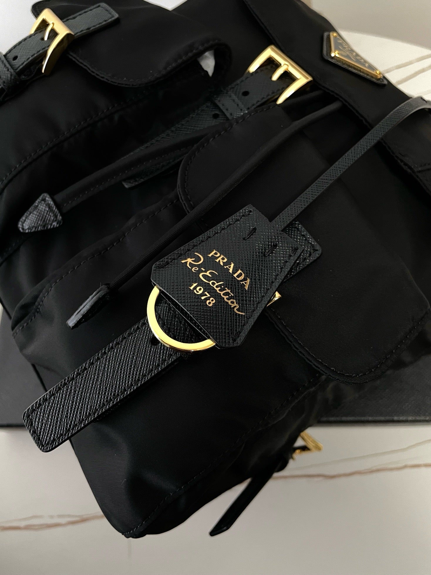 프라다 리나일론 백팩 스몰 금장