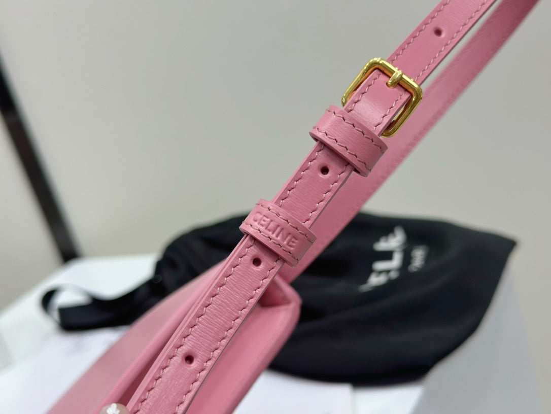 셀린느 틸리 숄더백 카프스킨 미디움