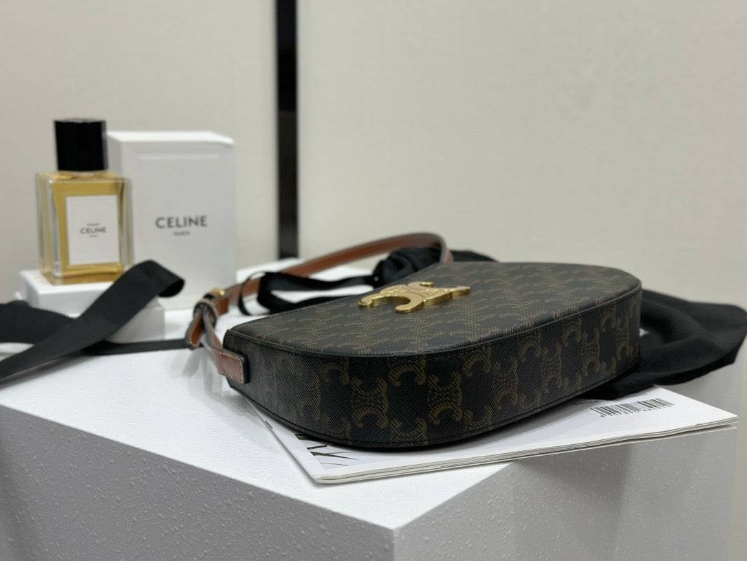 셀린느 틸리 숄더백 캔버스 미디움