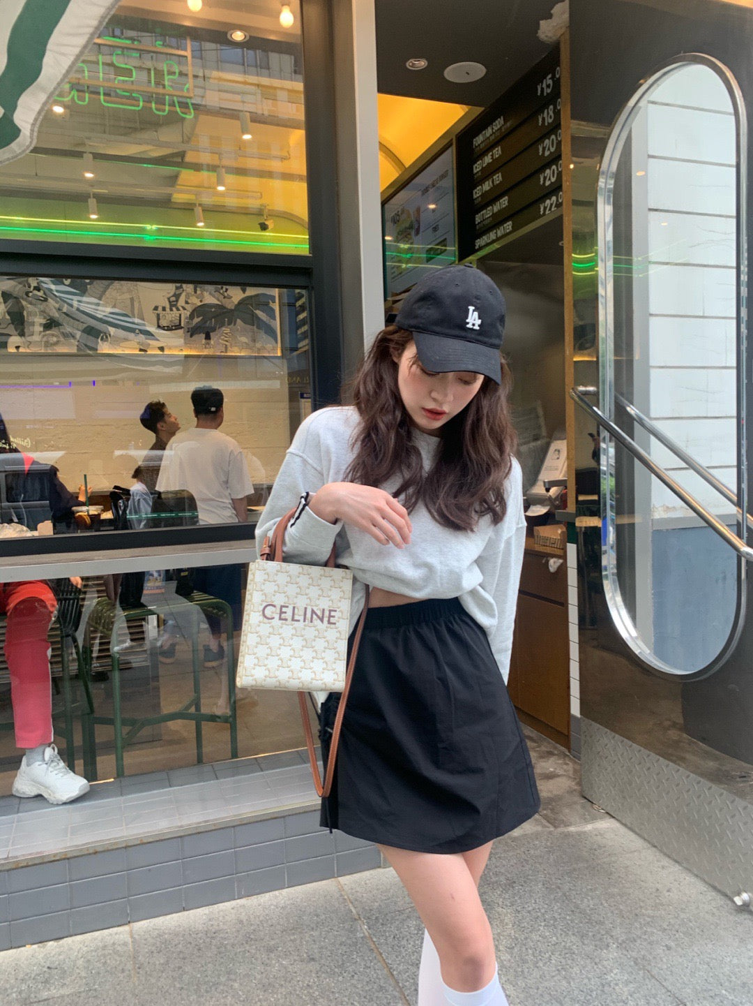 셀린느 미니 버티컬 카바스백 캔버스