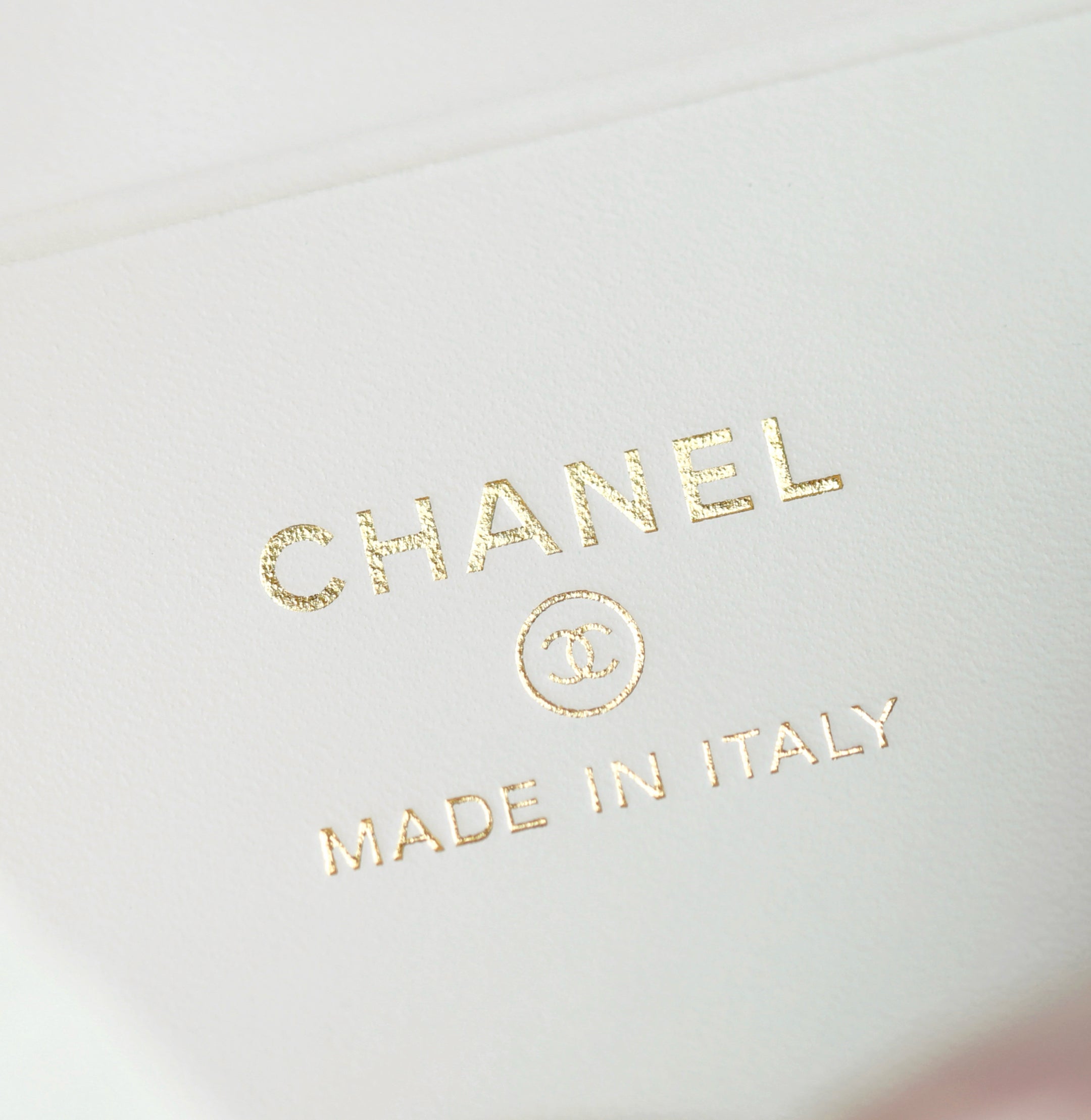 샤넬 클래식 체인 베니티 탑핸들 백