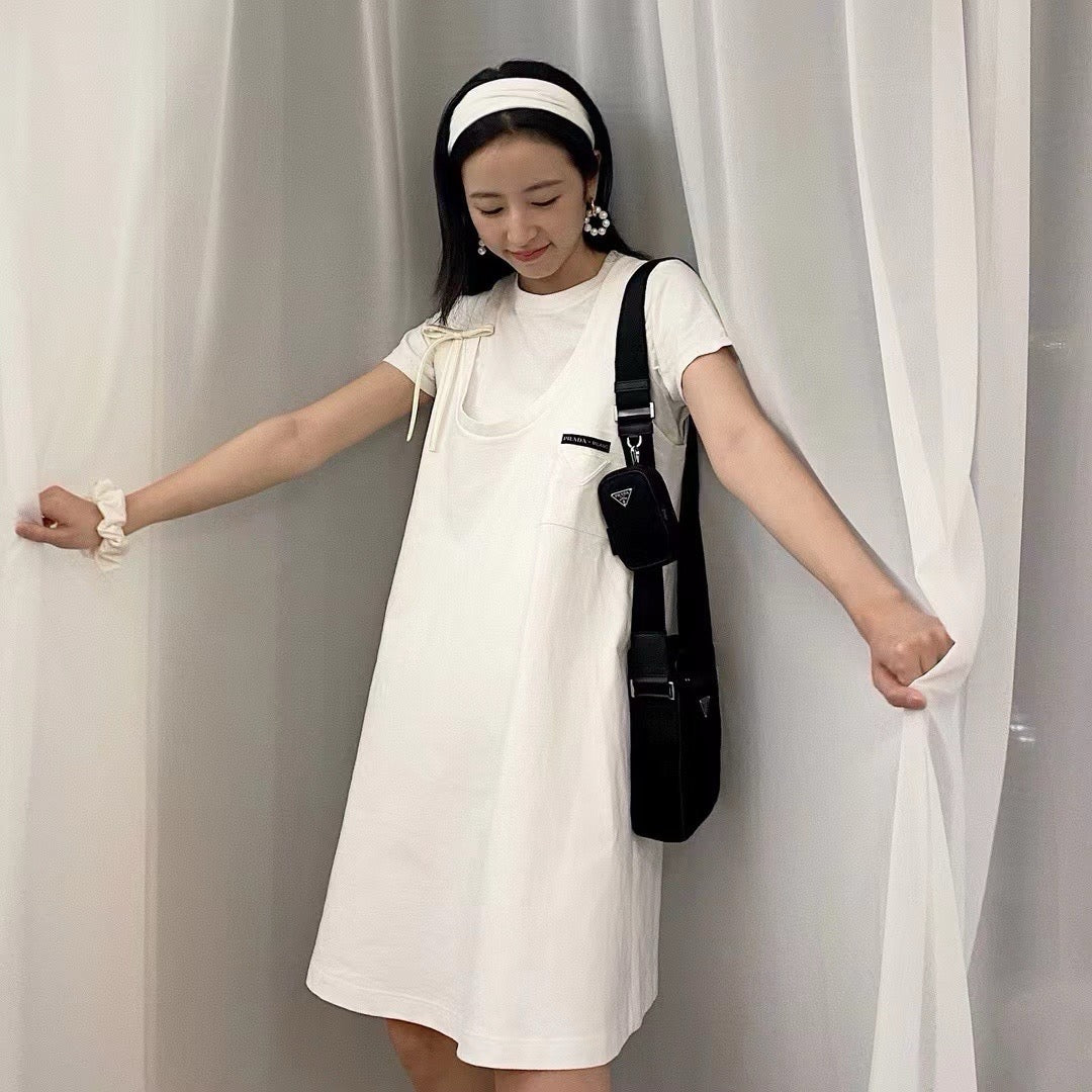 프라다 삼각로고 리나일론 사피아노 크로스백