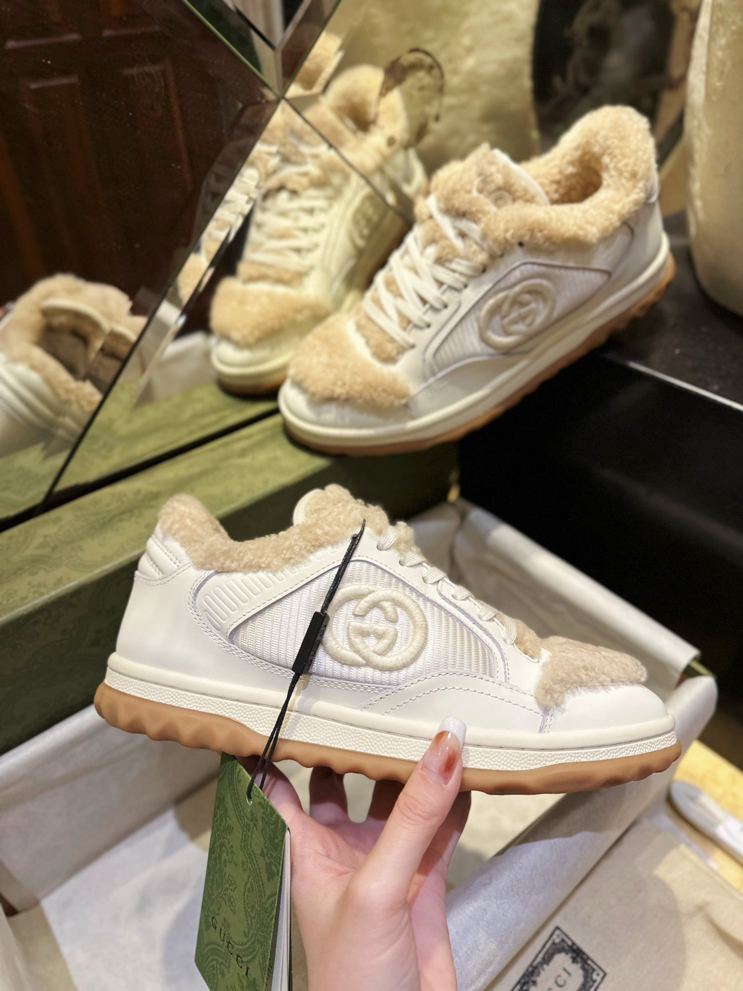 구찌 MAC 80 시어링 스니커즈
