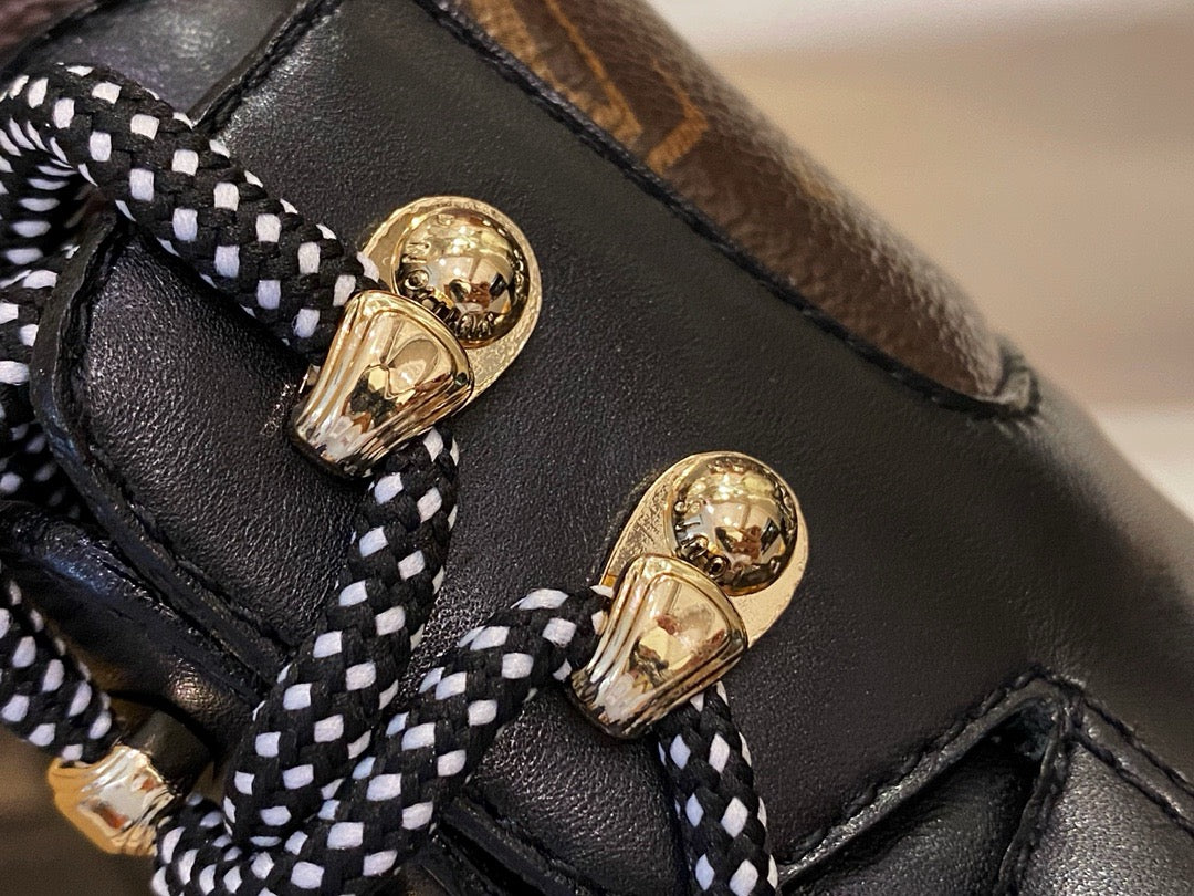 루이비통 모노그램 테리토리 레인저 부츠