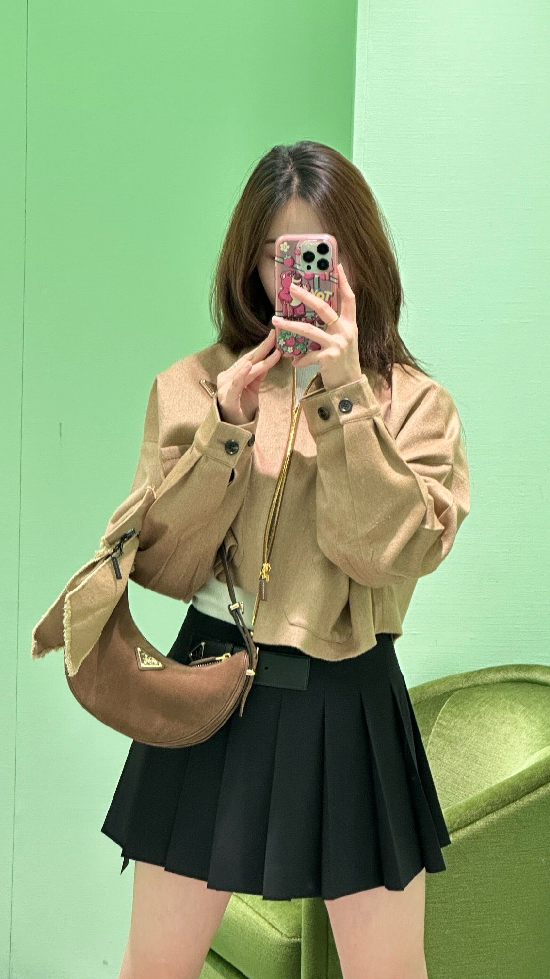 프라다 아르케 숄더백 스웨이드