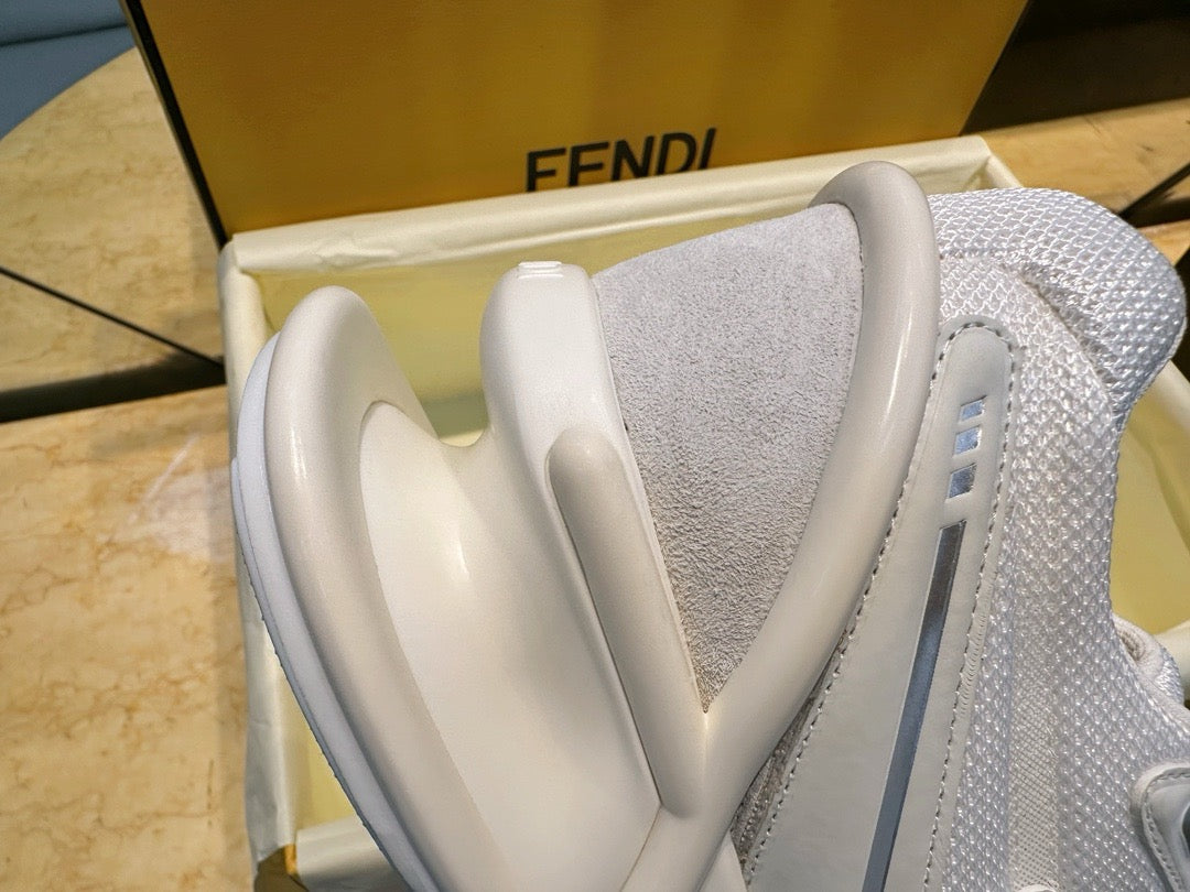 펜디 퍼스트 1 스니커즈