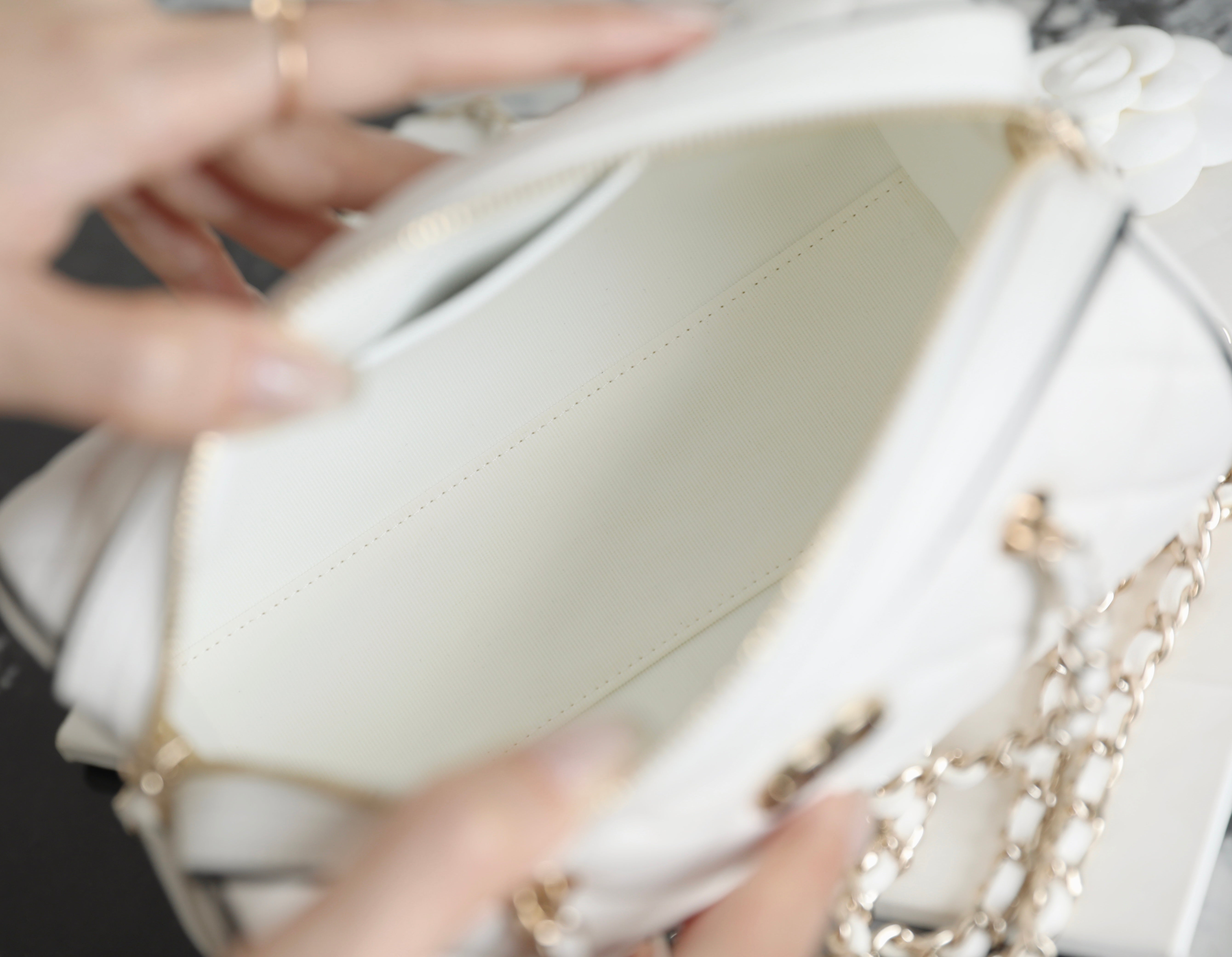 샤넬 25S 미니 볼링백