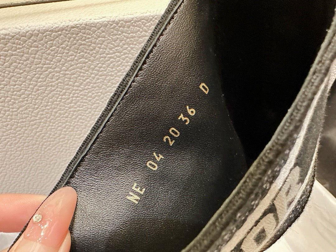 디올 디 메이저 앵클 부츠