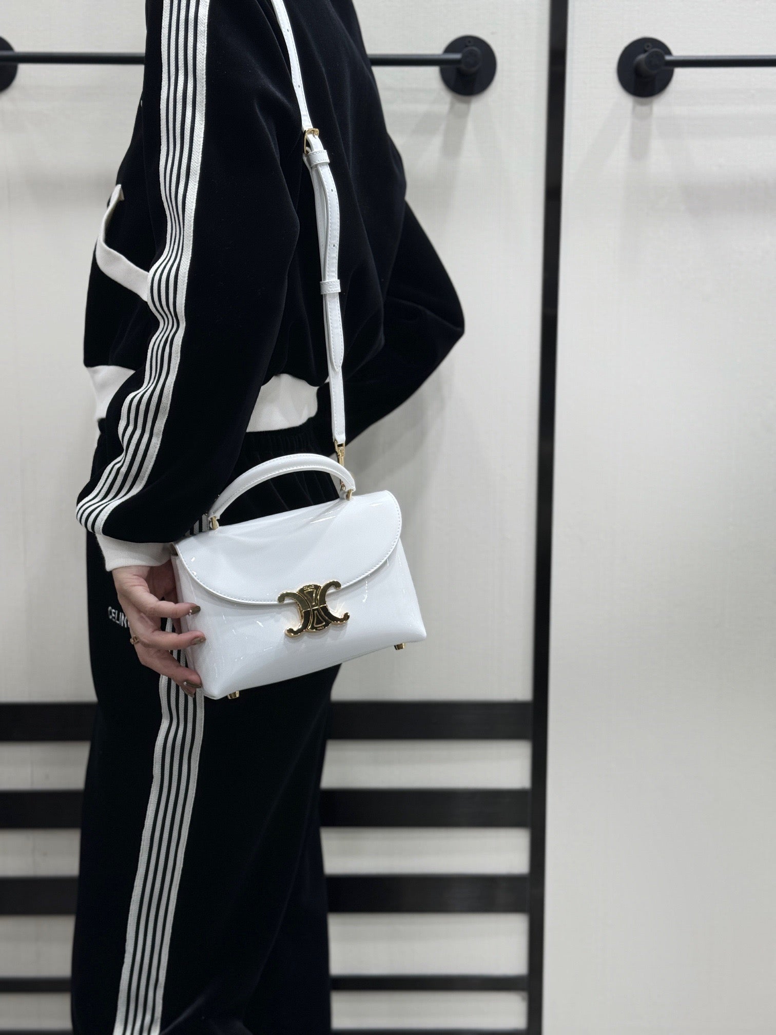 셀린느 틴 니노백 페이던트