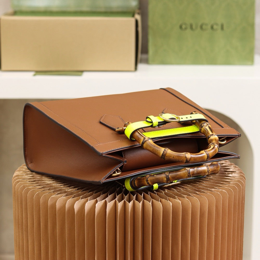 구찌 다이애나 토트백 미디움