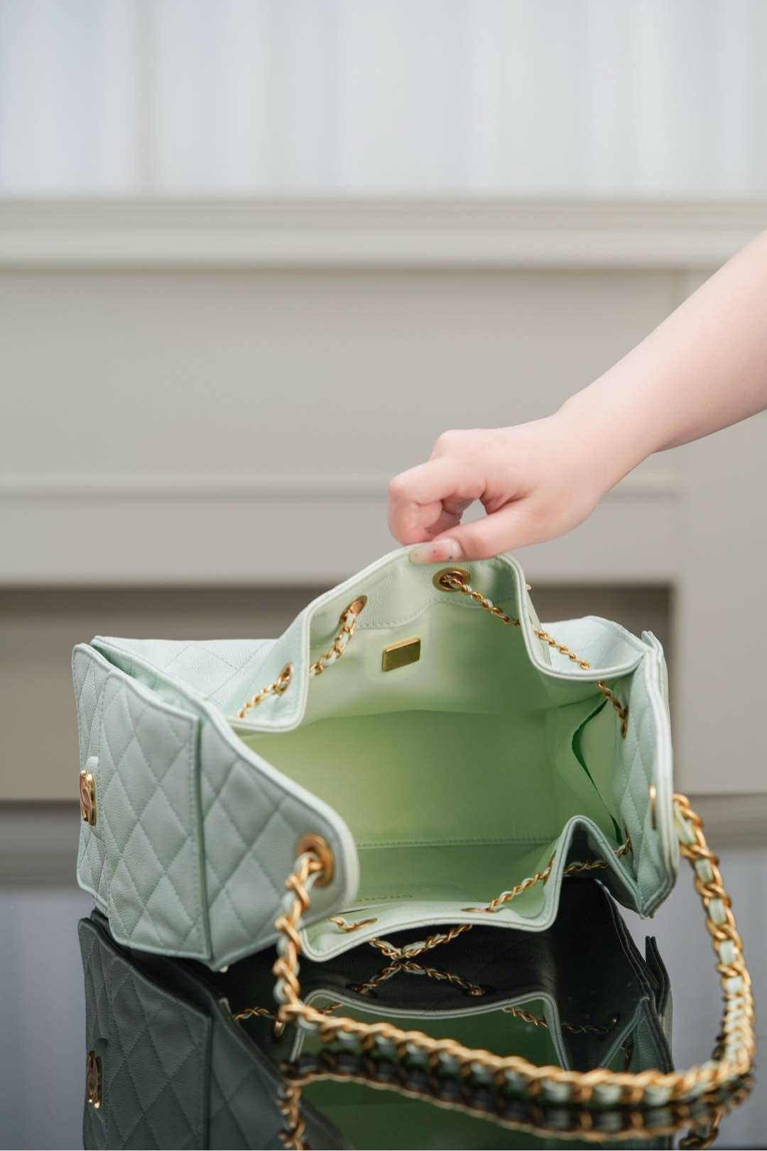 샤넬 25백 스몰 (라이트 그린)
