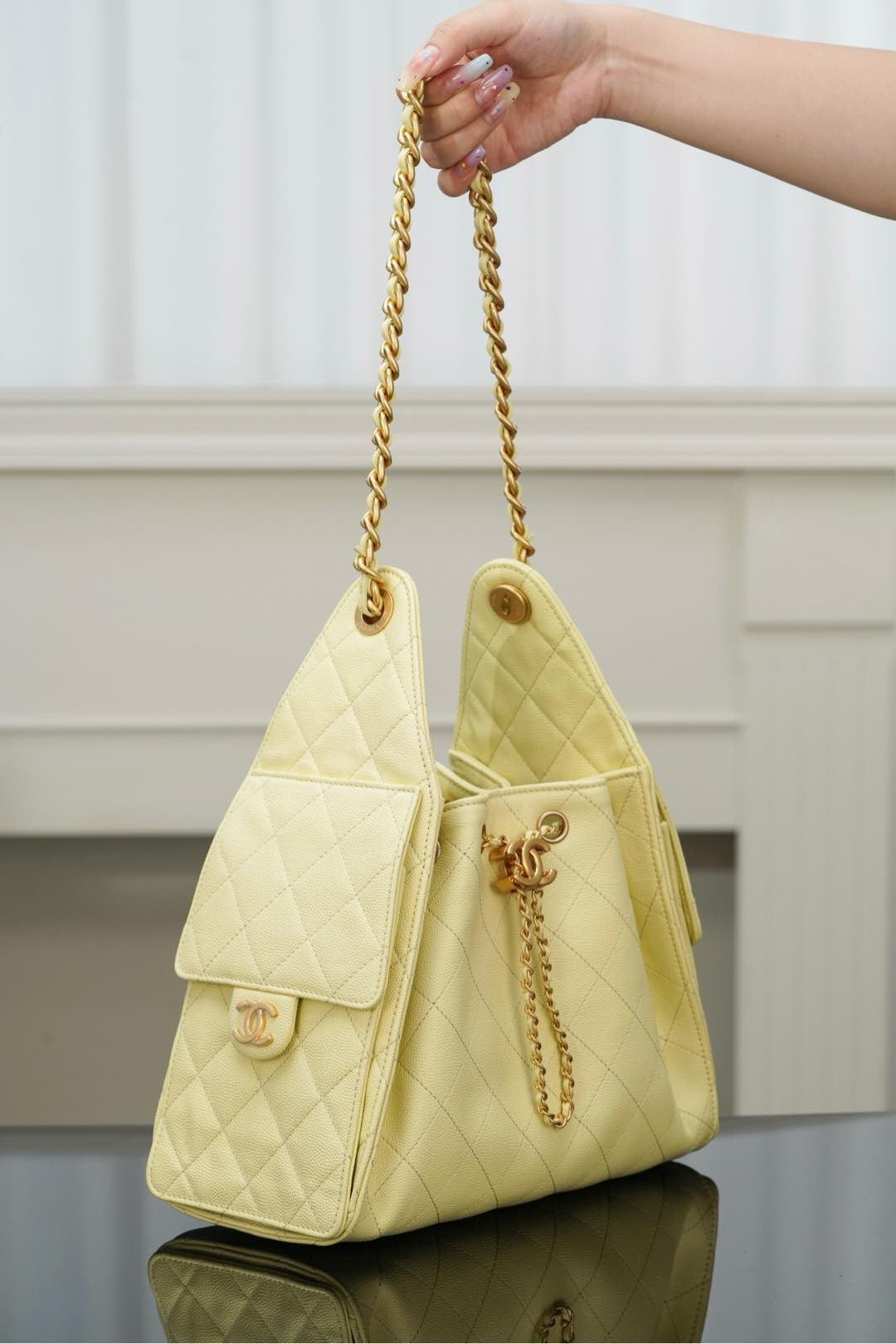 샤넬 25백 스몰 (라이트 옐로우)