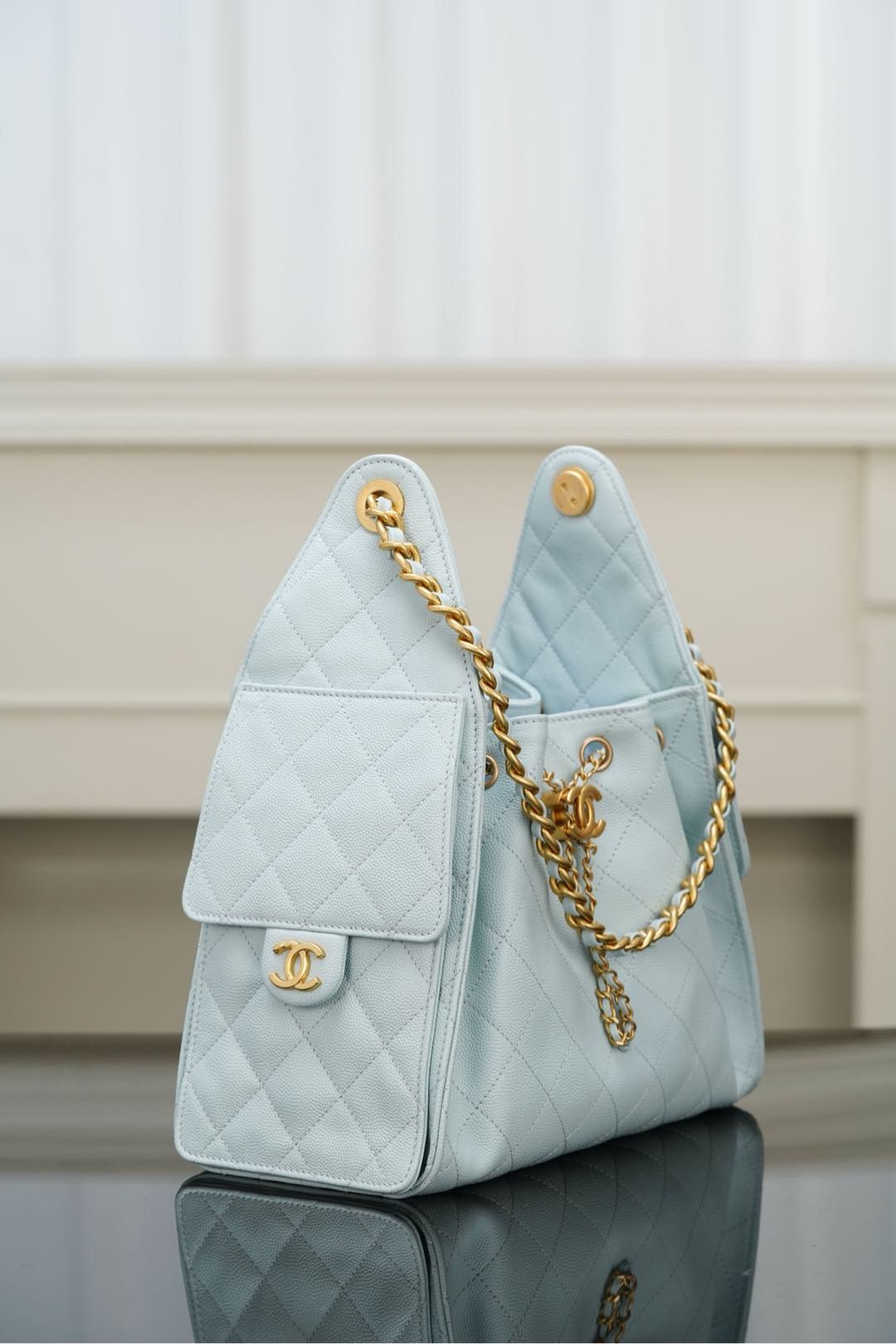 샤넬 25백 스몰 (라이트블루)