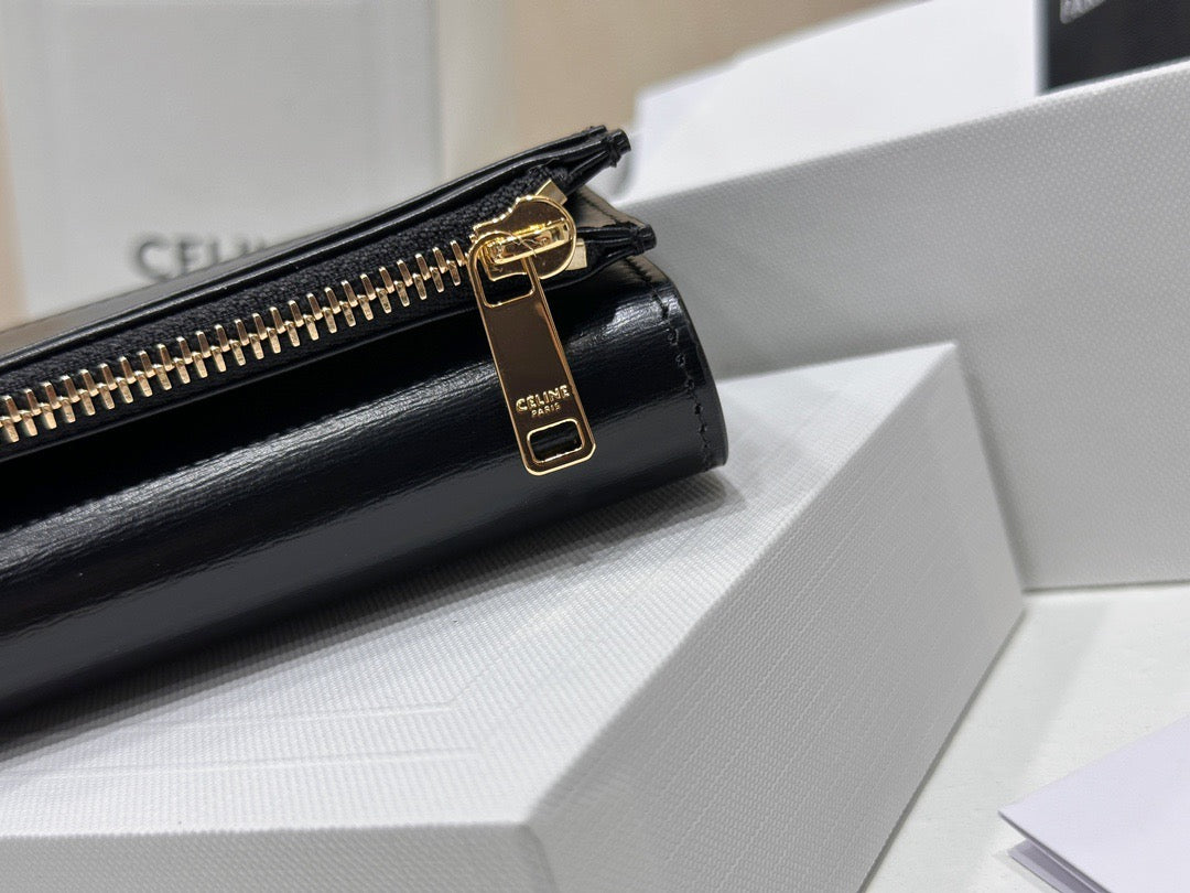 셀린느 트리옹프 콤팩트 코인 월렛 레더