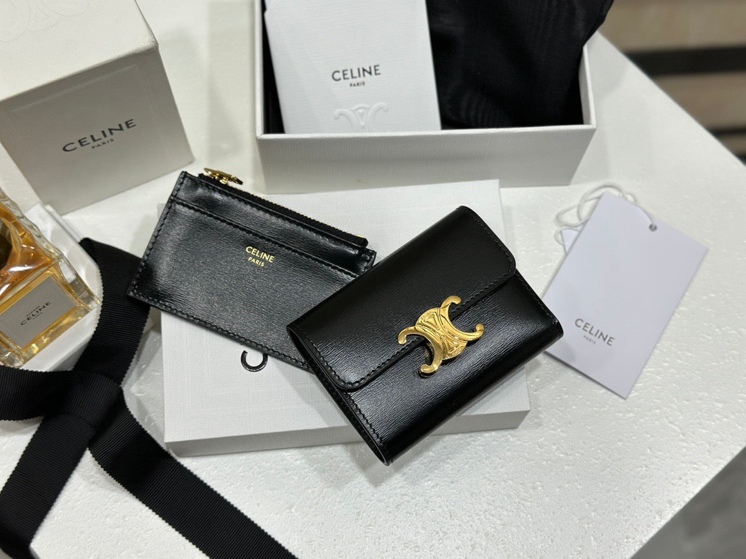 셀린느 트리옹프 콤팩트 코인 월렛 레더