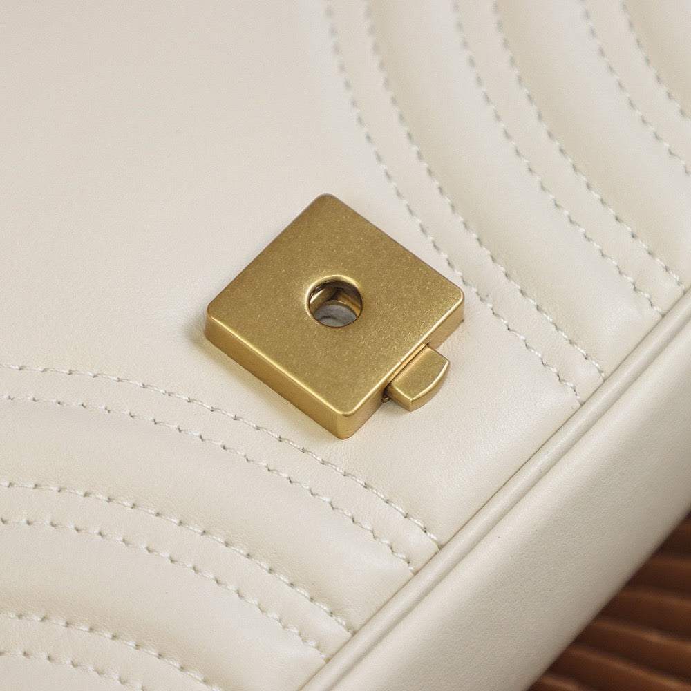 구찌 마몬트 마틀라세 미니 숄더백