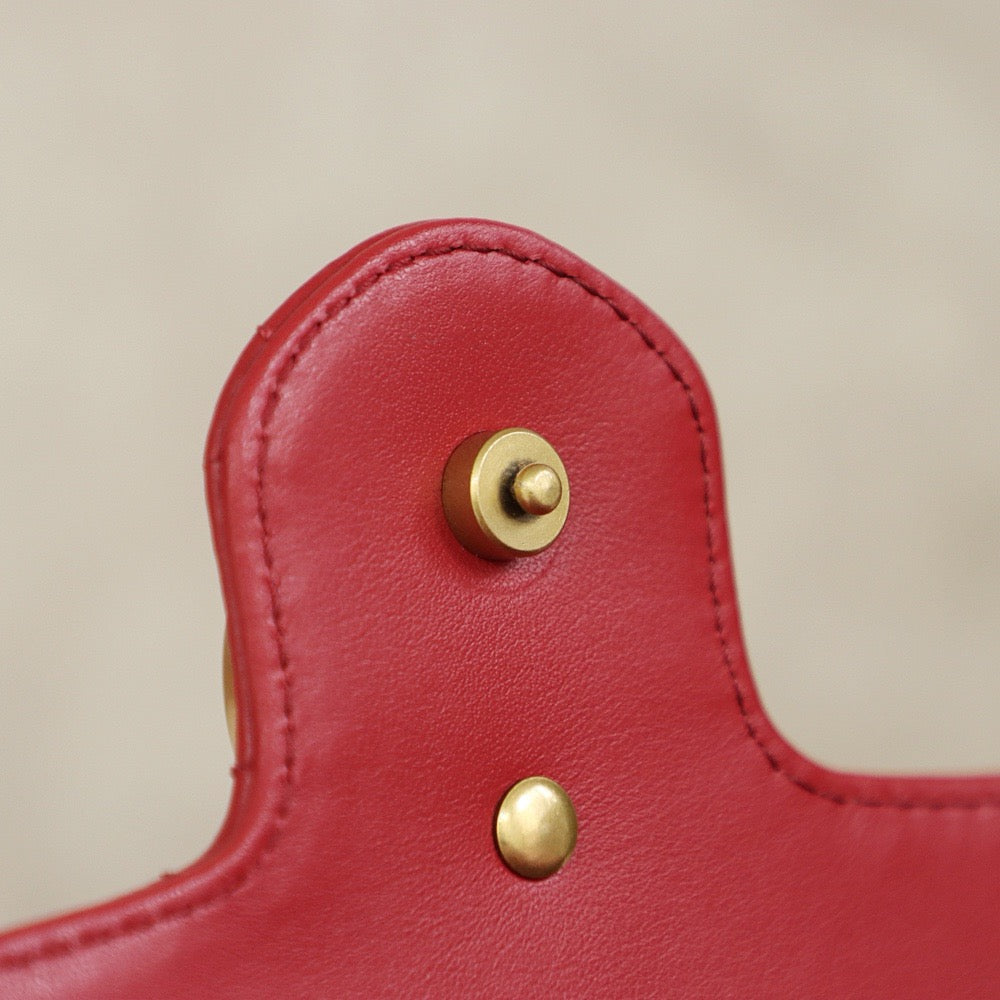 구찌 마몬트 마틀라세 슈퍼미니 숄더백