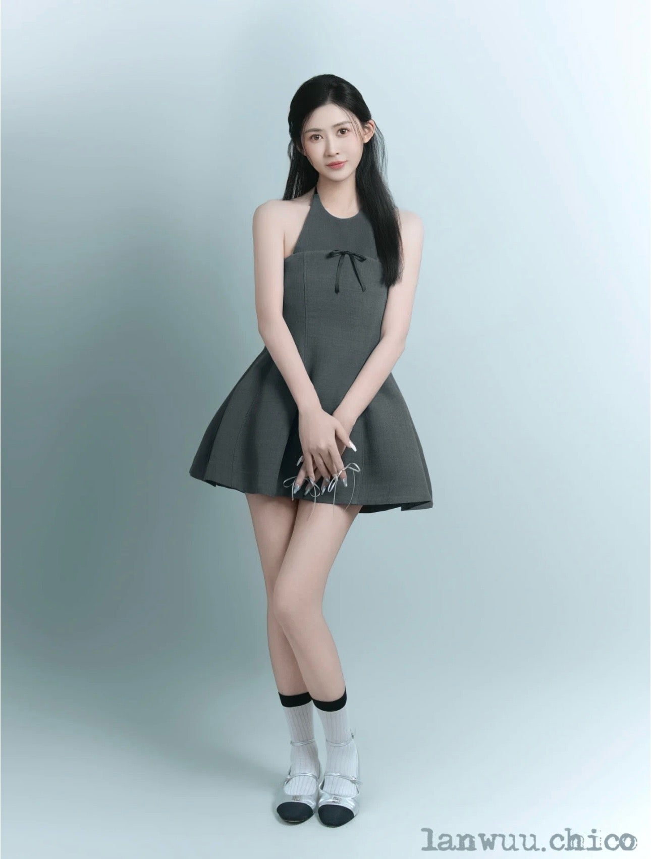 미우미우 사틴 샴브레이 크리스탈 슬링백 펌프스