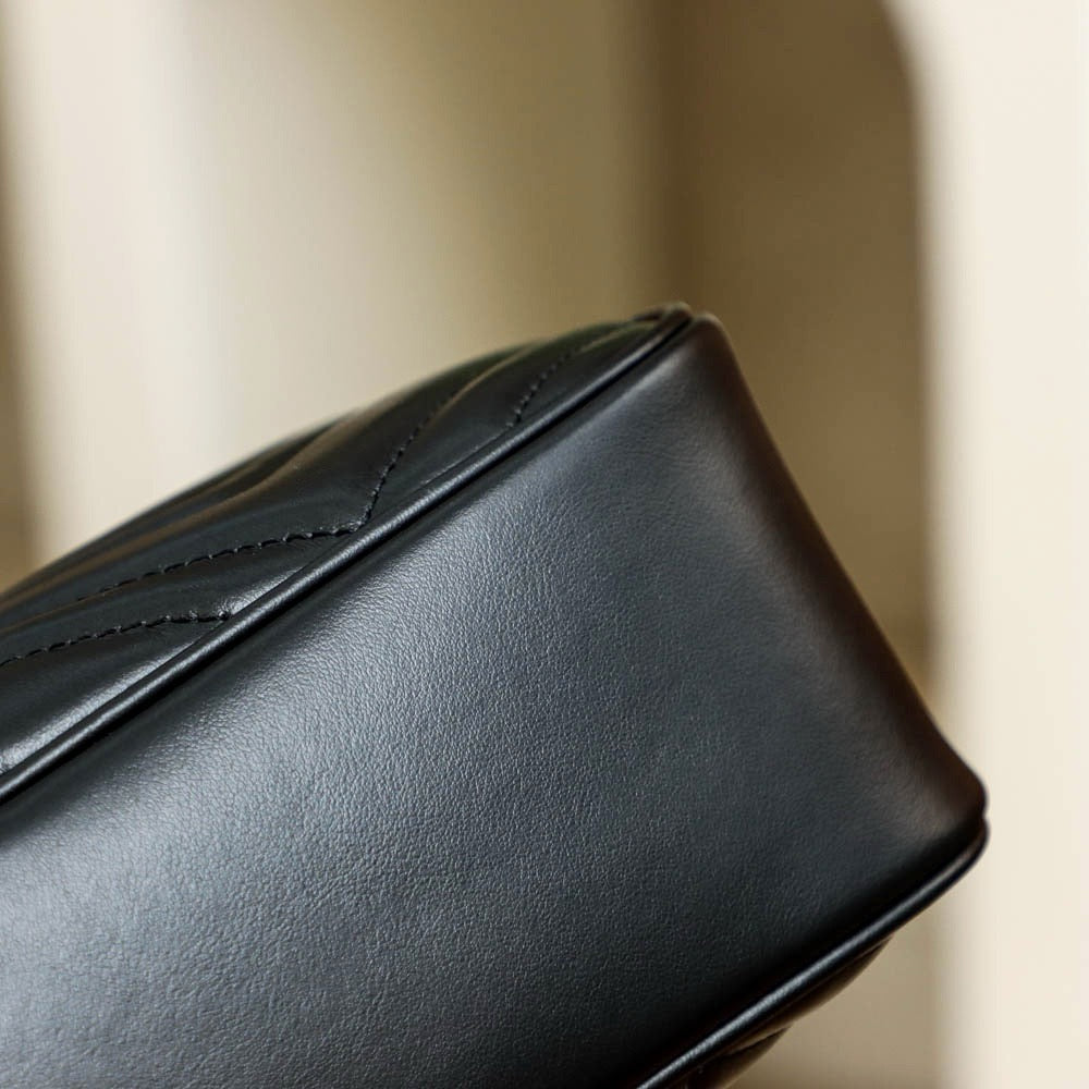 구찌 마몬트 마틀라세 스몰 크로스백