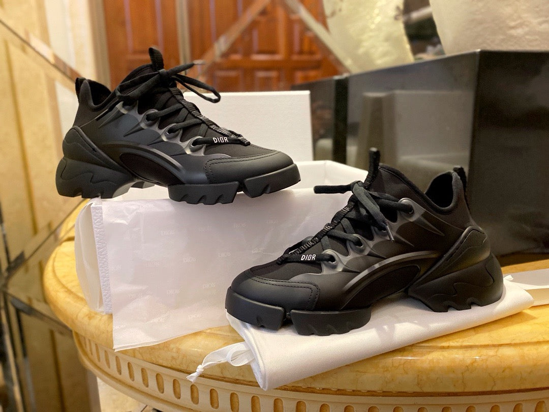 디올 디 커넥트 스니커즈