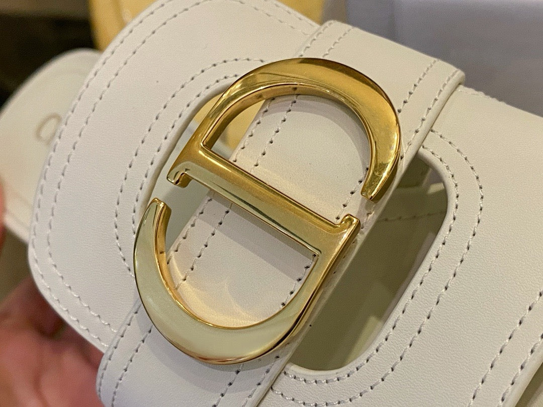 디올 30 몽테뉴 뮬 힐