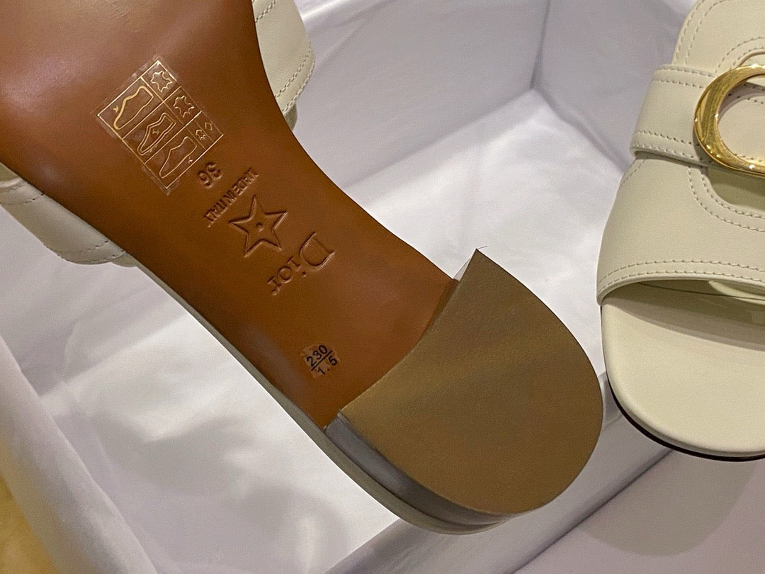 디올 30 몽테뉴 뮬 힐