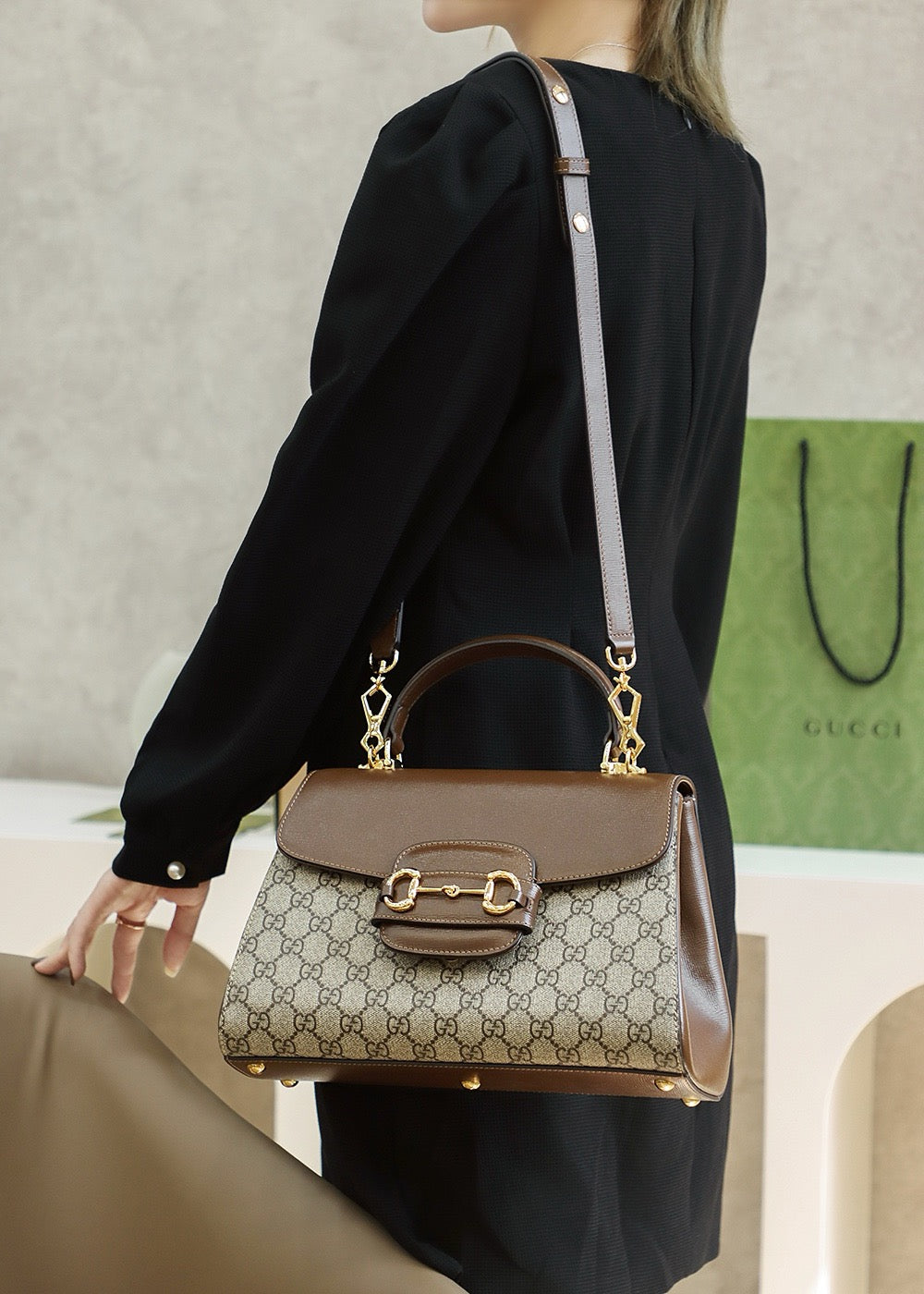 구찌 홀스빗 1955 토트백