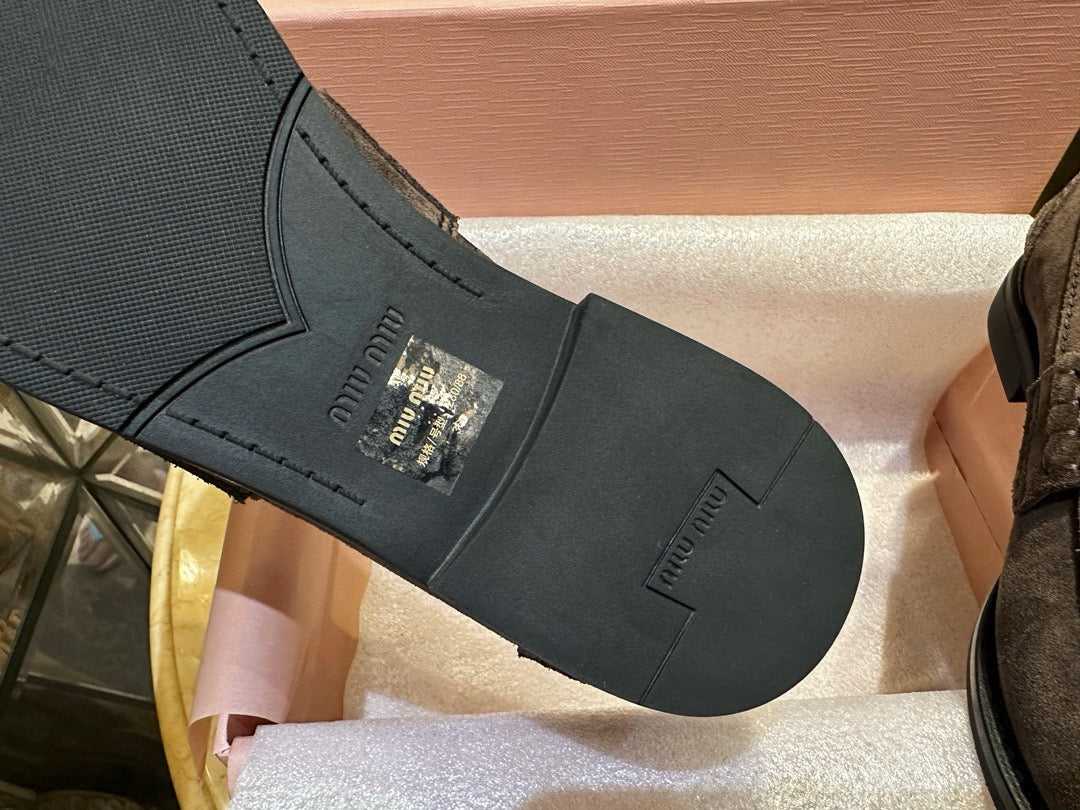 미우미우 스웨이드 페니 로퍼