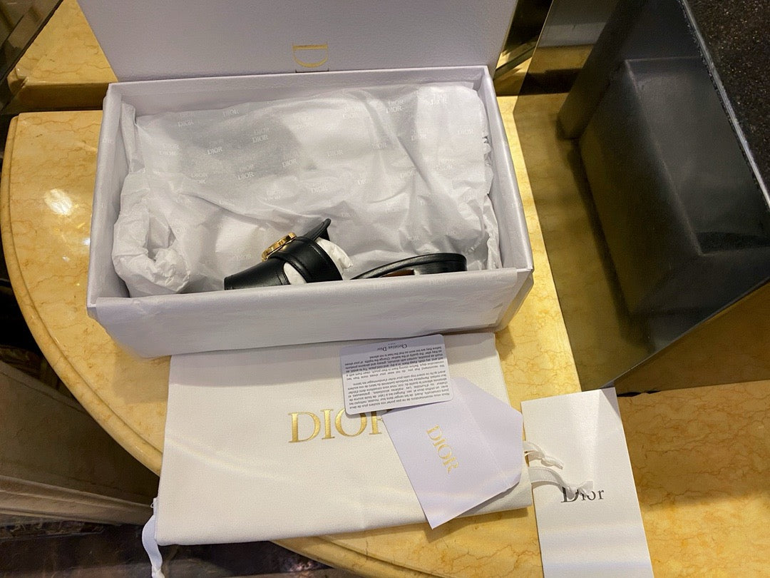 디올 30 몽테뉴 뮬 힐