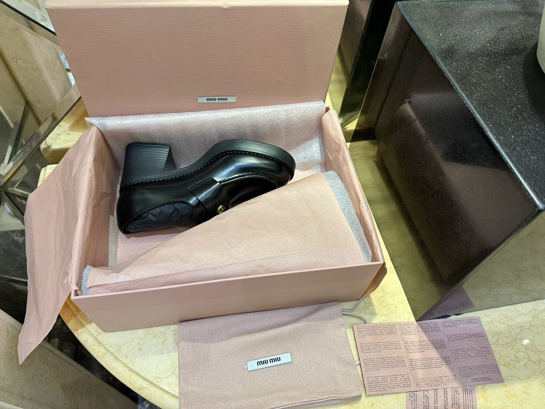 미우미우 페니 로퍼 펌프스힐