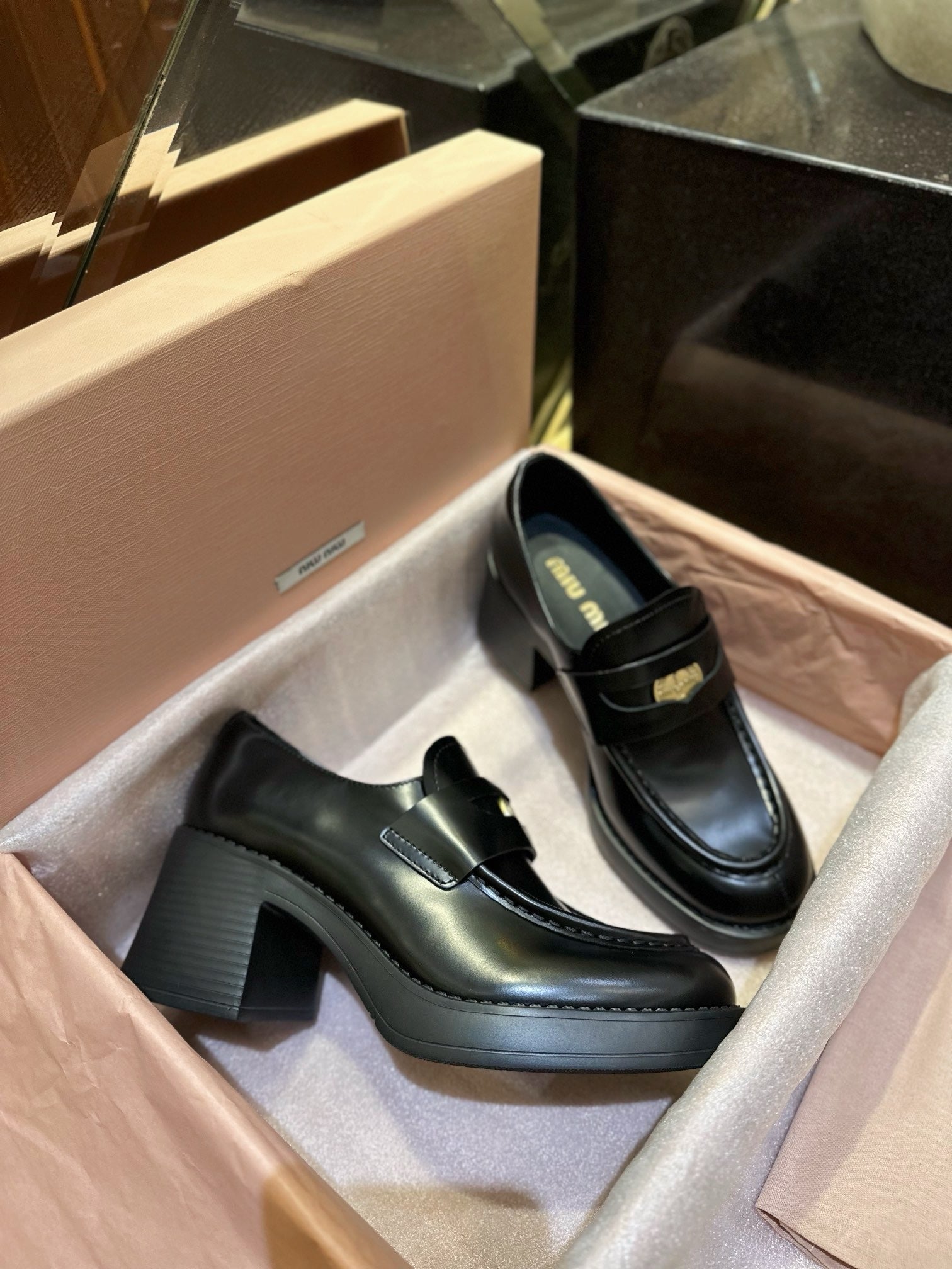 미우미우 페니 로퍼 펌프스힐