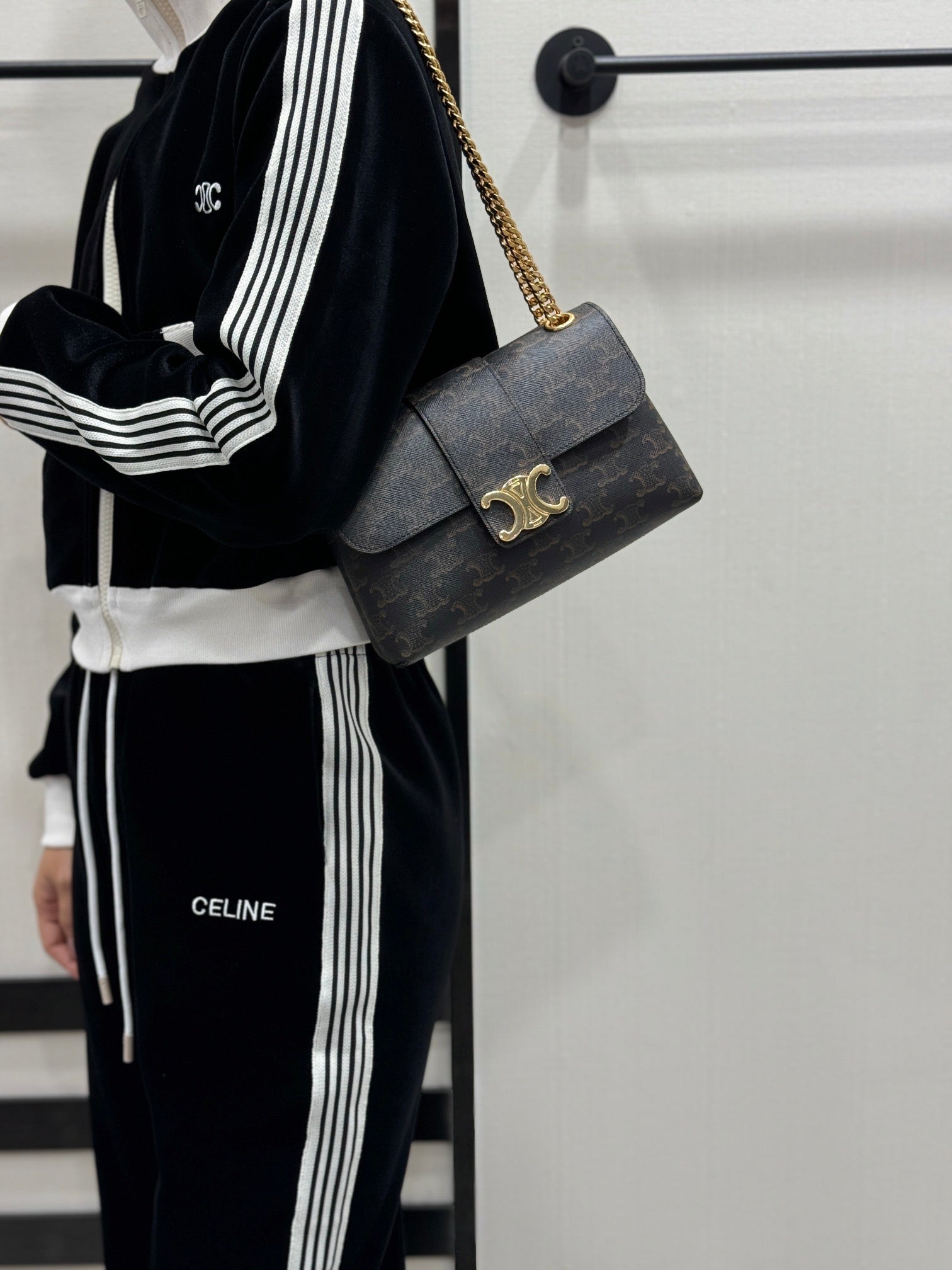 셀린느 틴 빅투아르 체인백 캔버스