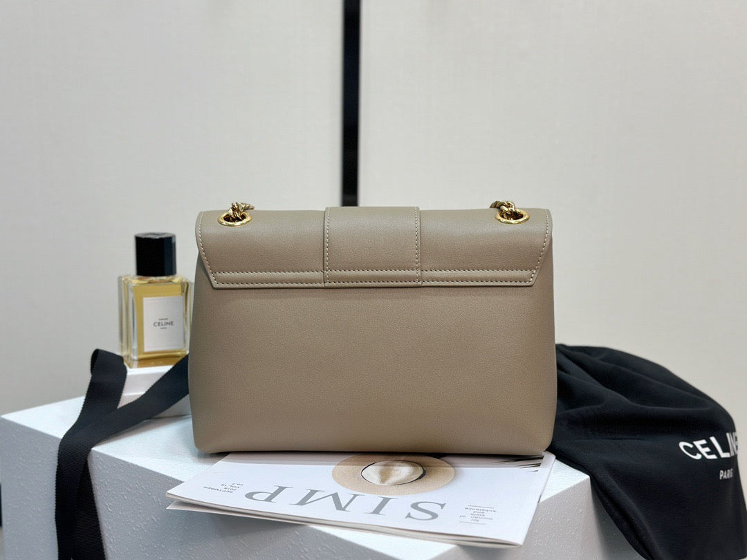 셀린느 빅투아르 체인백 미디움