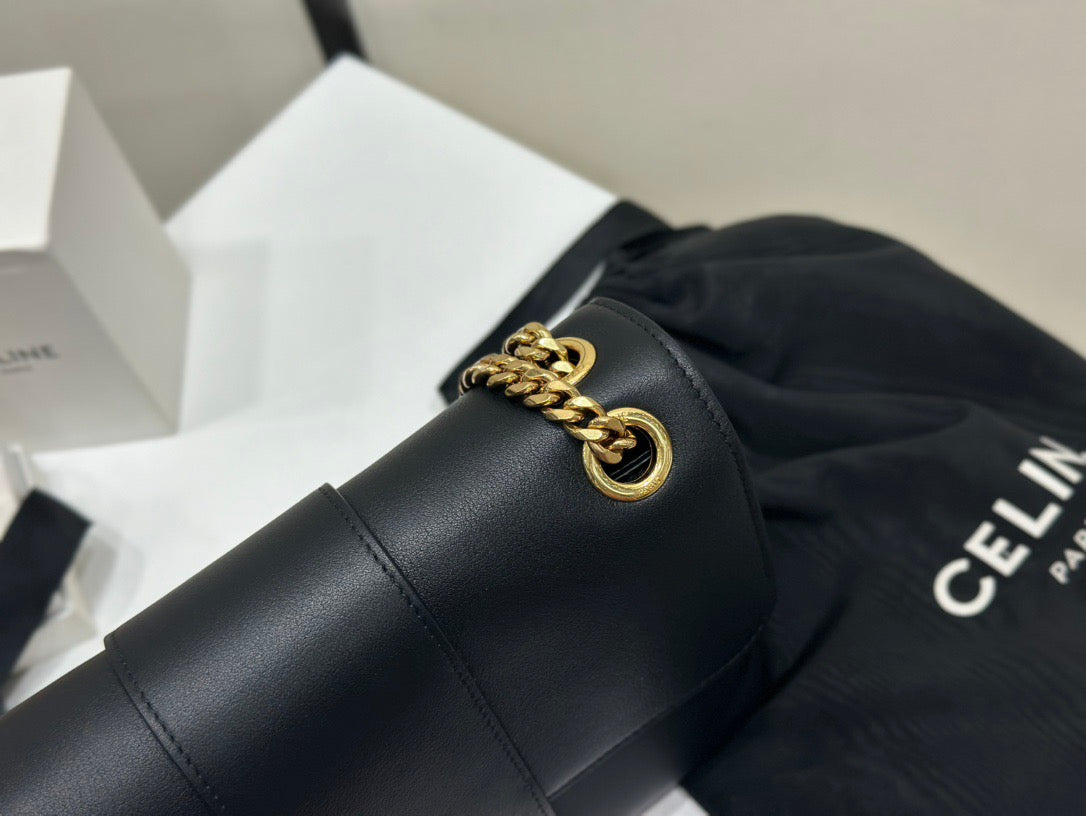 셀린느 빅투아르 체인백 미디움