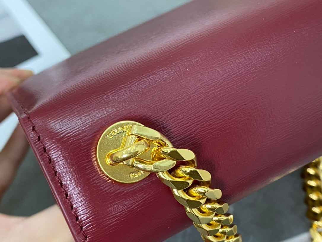 셀린느 트리옹프 틴 베사체 레더 체인백