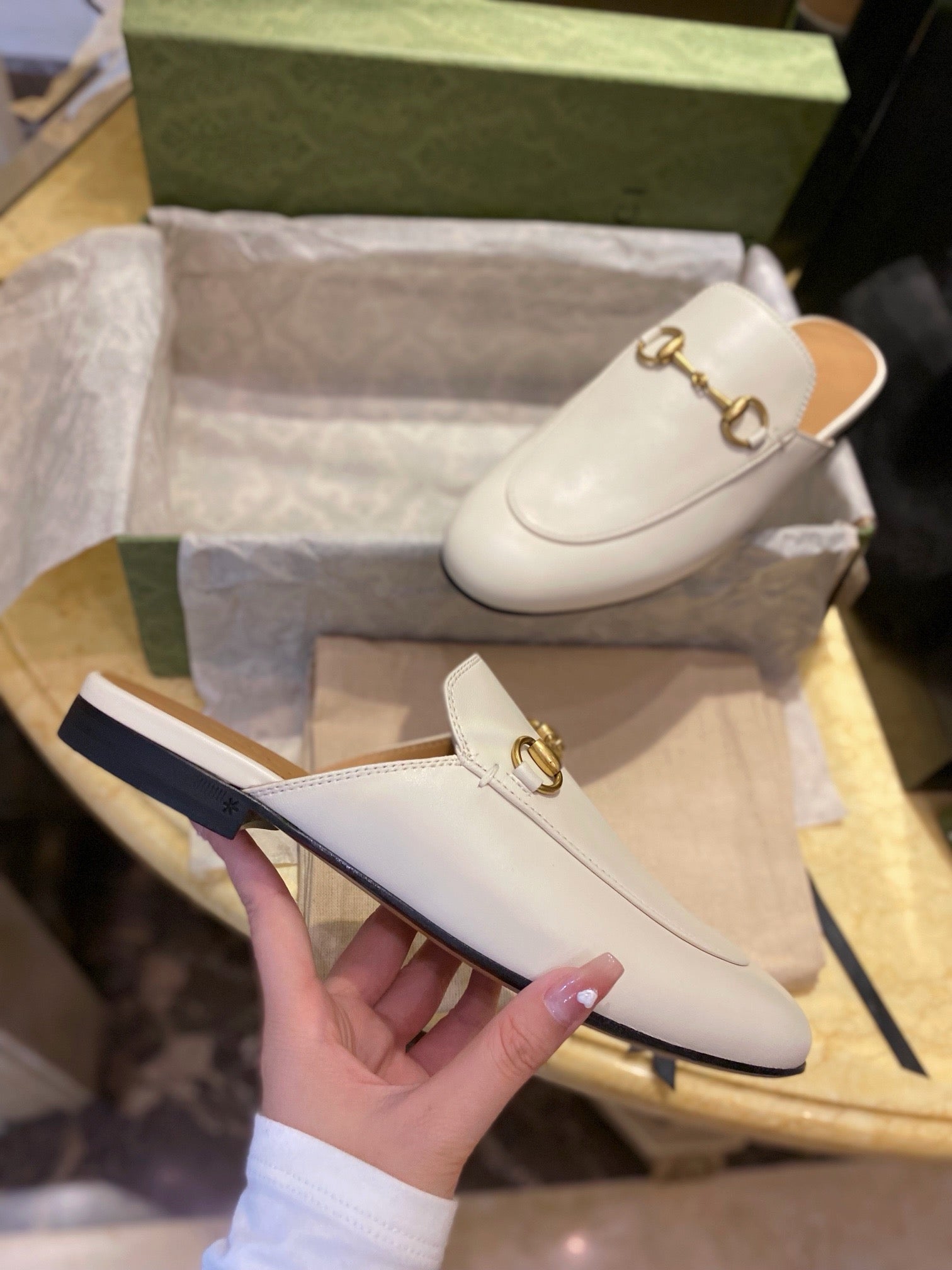 구찌 프린스타운 홀스빗 블로퍼